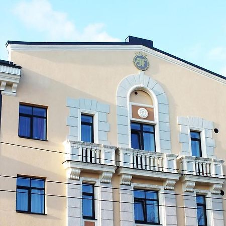 Apalenis Hotell Riga Eksteriør bilde